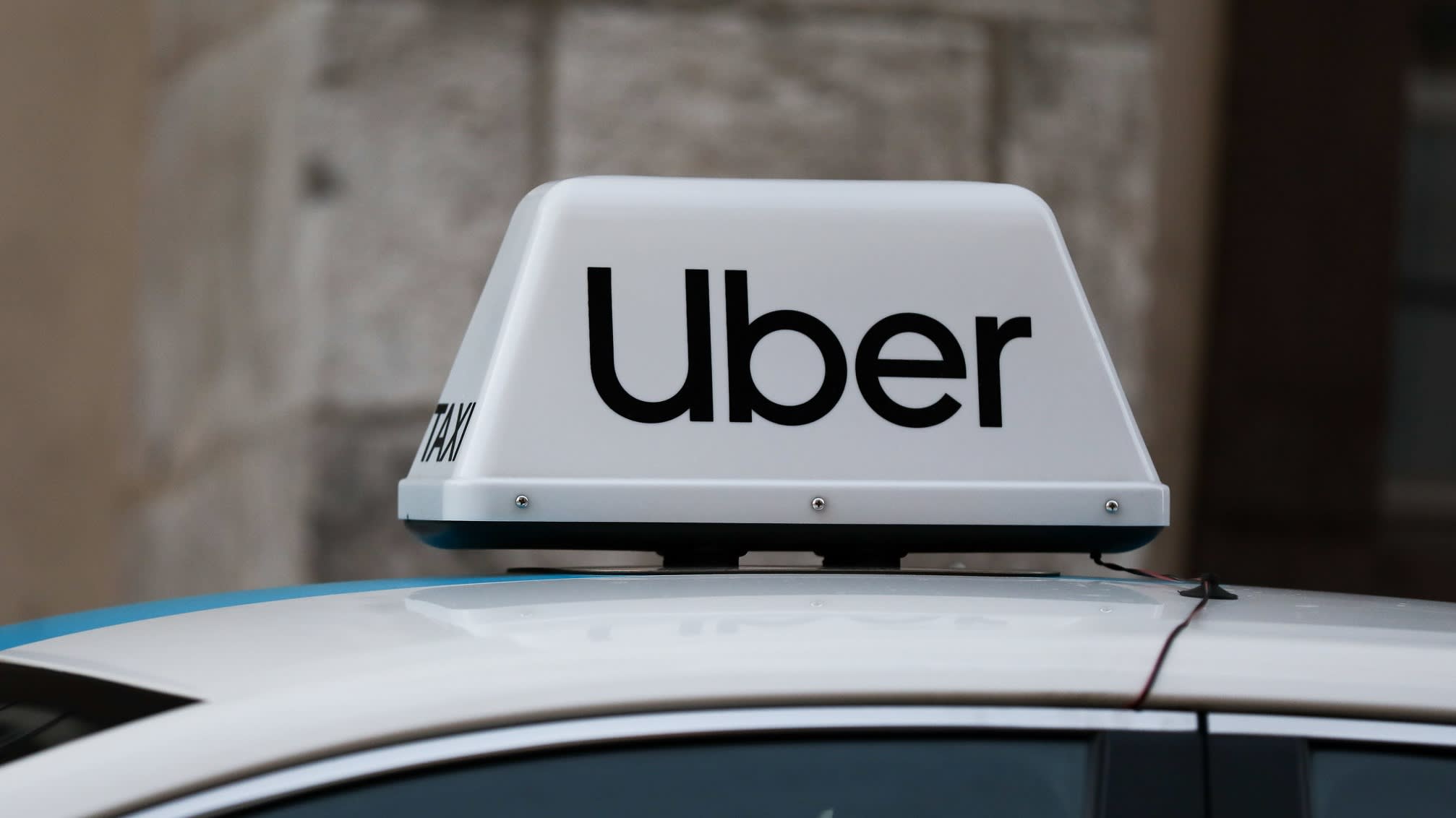 Uber launches $20bn share buyback